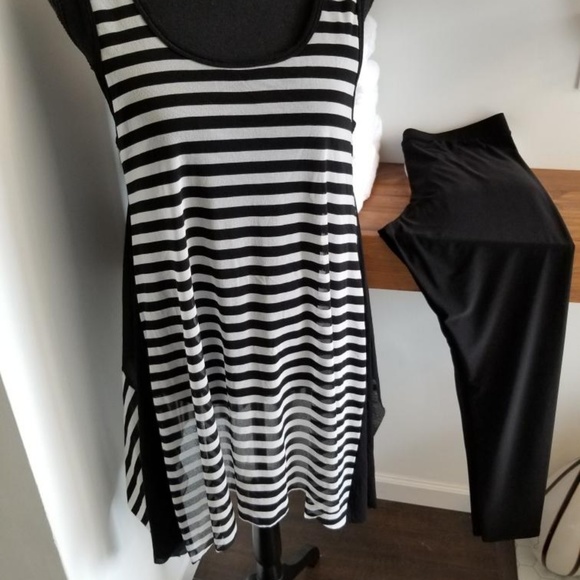 NWOT sheer "A" line black and white flowy top - Picture 3 of 7